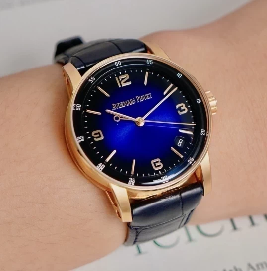 Audemars Piguet Selfwinding Code 11.59 Automatic Ref. 5210OR.OO.A002KB.01 size 41mm