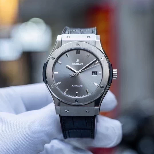 Hublot Classic Fusion Grey Titanium 42mm 542.NX.7071.LR