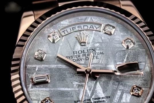 Rolex Oyster Perpetual Day-Date 36 118235 Mặt thiên thạch