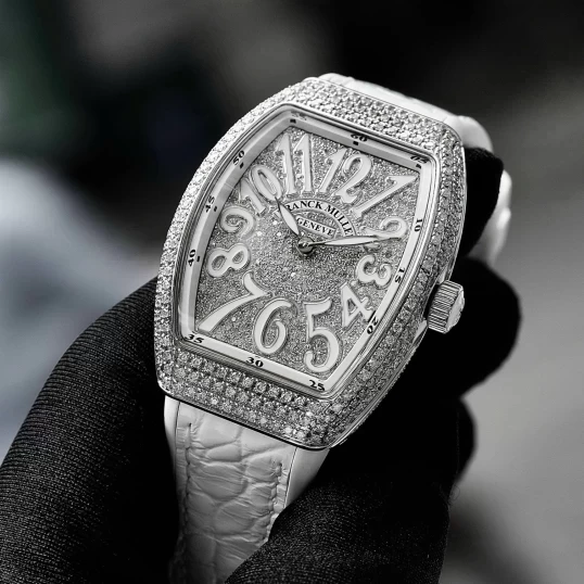 Franck Muller Vanguard V32 Quartz Ladies Watch– Custom Diamonds