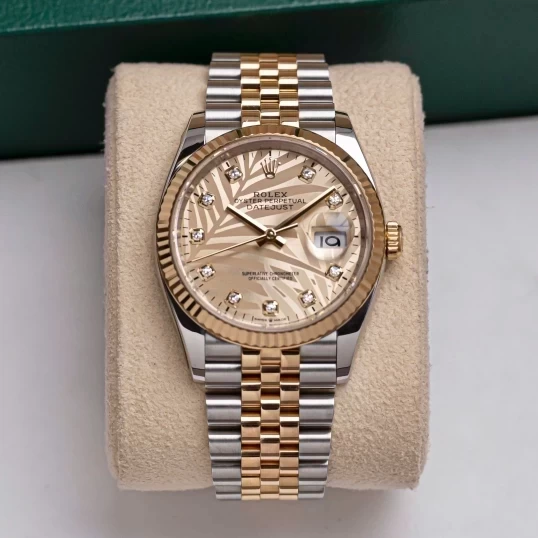 Rolex Oyster Perpetual Datejust 36mm Ref. 126233 Champagne Palm Motif Dial