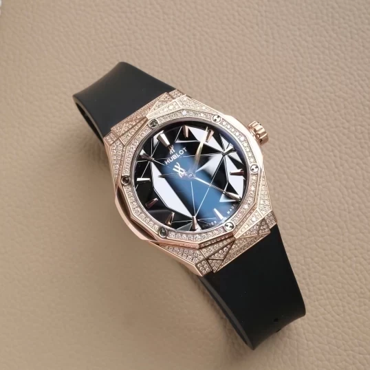 Hublot Classic Fusion Orlinski King Gold Pavé 40mm 550.OS.1800.RX.1604.ORL19