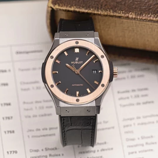 Hublot Classic Fusion Titanium Mix Gold 42mm Ref. 542.NO.1181.LR (Fullbox 2021)