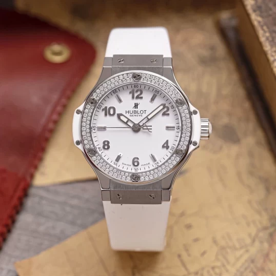 Hublot Big Bang Steel White Diamonds 38mm 361.SE.2010.RW.1104