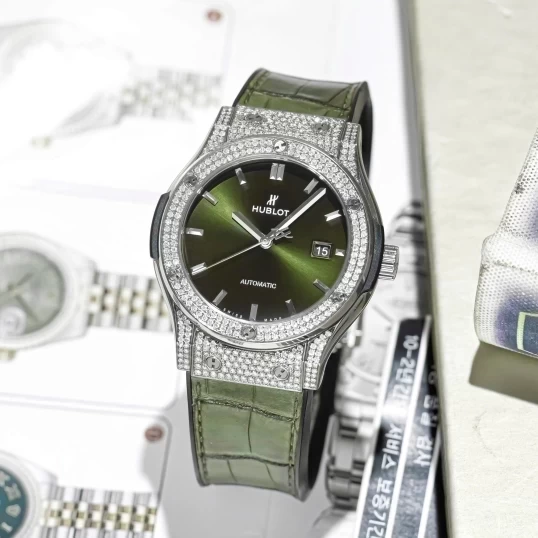 Hublot Classic Fusion Titanium Green 42mm Ref. 542.NX.8970.LR Custom Full Pave Diamonds