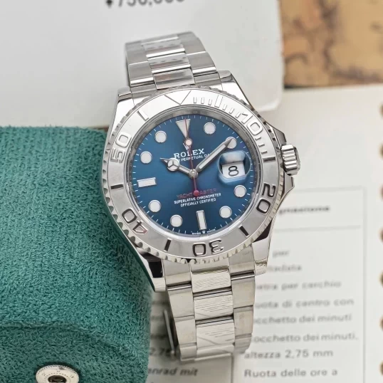 Rolex Oyster Perpetual Yacht-Master 40mm Oystersteel & Platinum Ref. 126622 Blue Dial