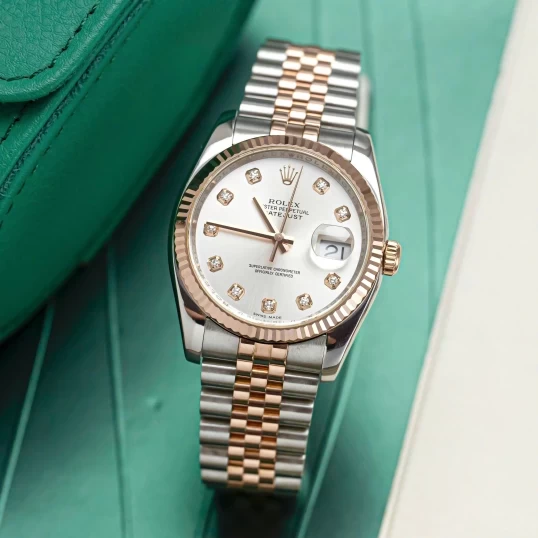Rolex Oyster Perpetual Datejust 36mm Ref. 116231 - Silver Sunburst Dial