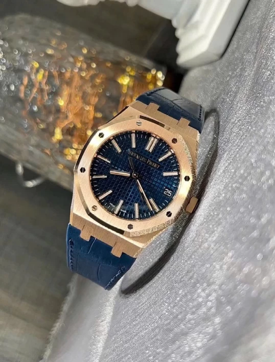 Audemars Piguet Royal Oak Selfwinding Rose Gold 41mm Blue Dial - Ref 15510OR.OO.D315CR.02