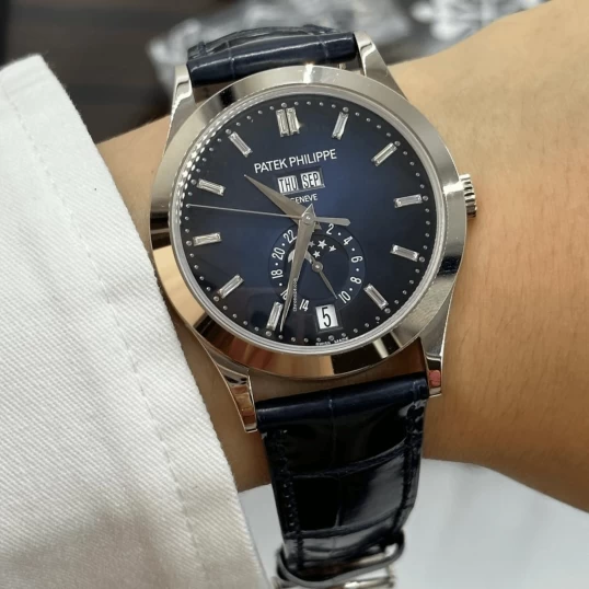 Patek Philippe Complications Annual Calendar Moonphase Ref. 5396G